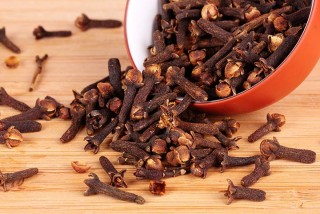 ल्वाङको औषधीय गुण, टाउको दुखेकोदेखि पेटमा ग्यास भरिदाको लागि अचुक