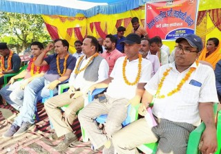 विभिन्न पार्टी परित्यागगरी सिरहामा नेपाल कम्युनिष्ट पार्टी माओवादी केन्द्रमा ४२ जना प्रवेश