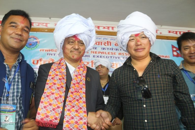 मोना अन्तर्राष्ट्रिय कार्यकारी समितिको अध्यक्षमा ददिवल     खड्का सर्वसम्मत निर्वाचित